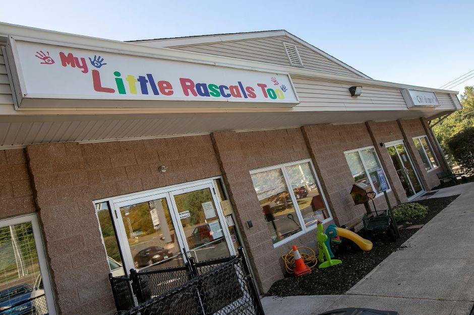 Jardim de infância Pais questionam segurança na reabertura de jardins de infância em NJ