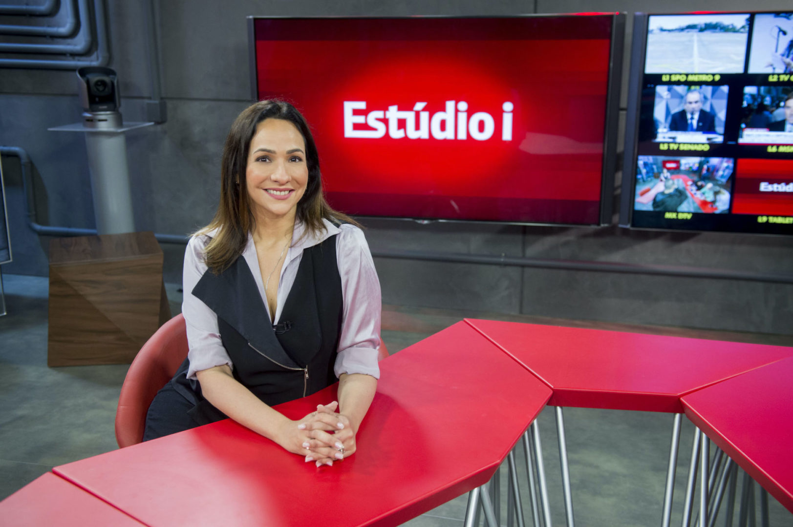 Maria Beltrão apresentadora do Estudio I da GloboNews. Credito Globo João Cotta scaled Globo disponibiliza o Globoplay para assinantes do canal internacional na Sling TV