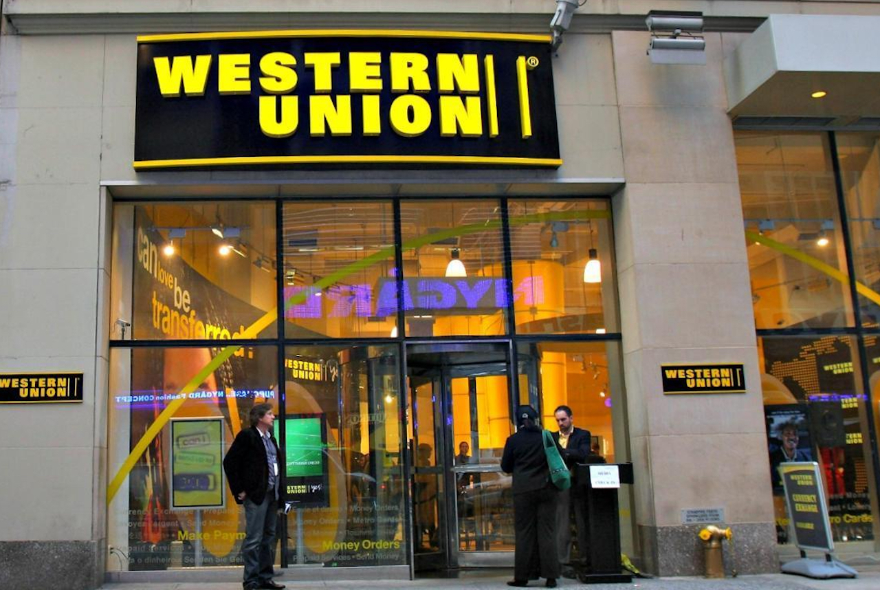 Western Union Western Union suspende taxas para transferências digitais de dinheiro para o Brasil